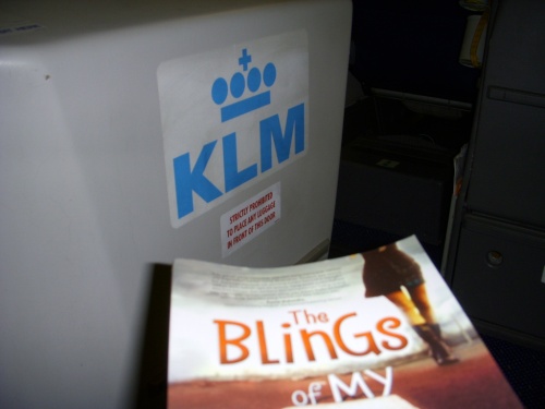 Didalam pesawat KLM Boeing 747 Jumbo yang membawa saya ke Amsterdam Belanda.
